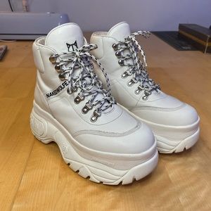 SOLD**Naked Wolfe Spike White leather boots